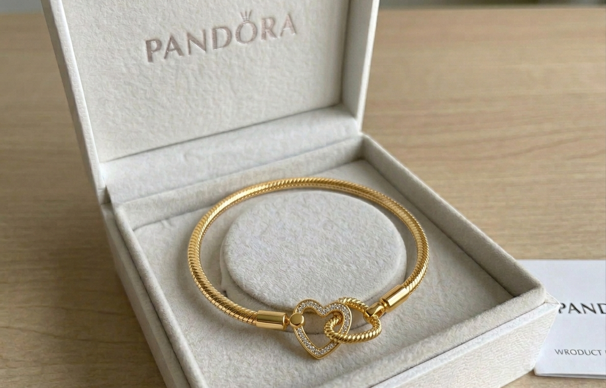 Pulsera Doble Corazón Dorado