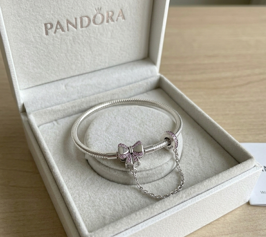 Pulsera Lazo y Cadena